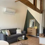 Neuf Equipe, Climatise Avec Terrasse, Velos, Barbecue, Proche Du Bourg Et Des Plages Oceanes, Wifi, Linge Et Menage Compris Apartman *
