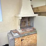 Neuf Equipe, Climatise Avec Terrasse, Velos, Barbecue, Proche Du Bourg Et Des Plages Oceanes, Wifi, Linge Et Menage Compris