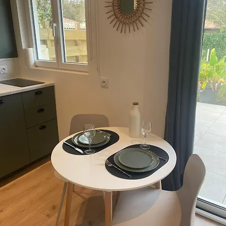Apartman Logement Neuf, Equipe, Climatisation, Terrasse Au Calme, Velos, Proche Du Bourg Et De La Plage, Wifi, Linge Et Menage Compris Mimizan-Plage