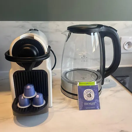 Neuf Equipe Avec Terrasse, Proche Du Bourg Et Des Plages Oceanes, Climatise, Wifi, Parking, Linge Et Menage Compris, Proche Des Commerces Ouverts Toute L'annee 公寓 米尼赞海滩